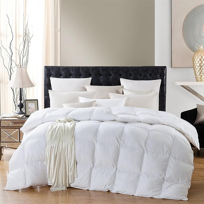 Luxurious All-Season Goose Down Comforter California King (Cal King) Size Duvet Insert, Exquisite Pinch Pleat Design, 1200 Thread Count 100% Egyptian Cotton, 75 oz Fill Weight, White