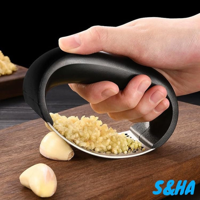 Generic S&HA Stainless Steel Garlic Masher Kitchen Device Household Manual Annular Garlic Press Garlic Grinder, Larger, Black