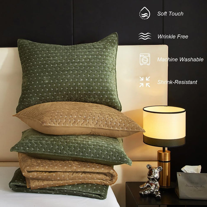 Powdion Velvet Quilt Queen, Oversized Bedspread Quilted Bedding Set, Luxurious Soft Coverlet Set Lightweight Velvet Comforter with 2 Pillow Shams, Gold Caramel, 90x96 Cross Stitch Striped Quilt Queen