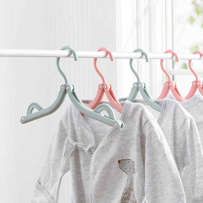 Travel Folding Hanger Household Multifunctional Portable Hanger (Blue Pink Green Beige)