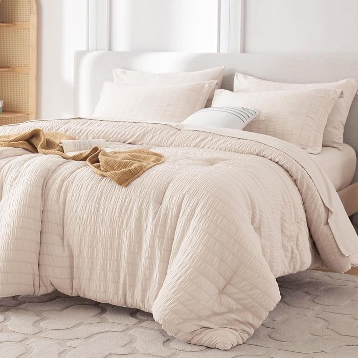 MUXHOMO 7 Pieces Queen Comforter Set, Seersucker Bed in a Bag Queen Size, All Season Luxury Bedding Set with Comforter, Flat Sheet, Fitted Sheet, Pillowcases & Shams, Pink