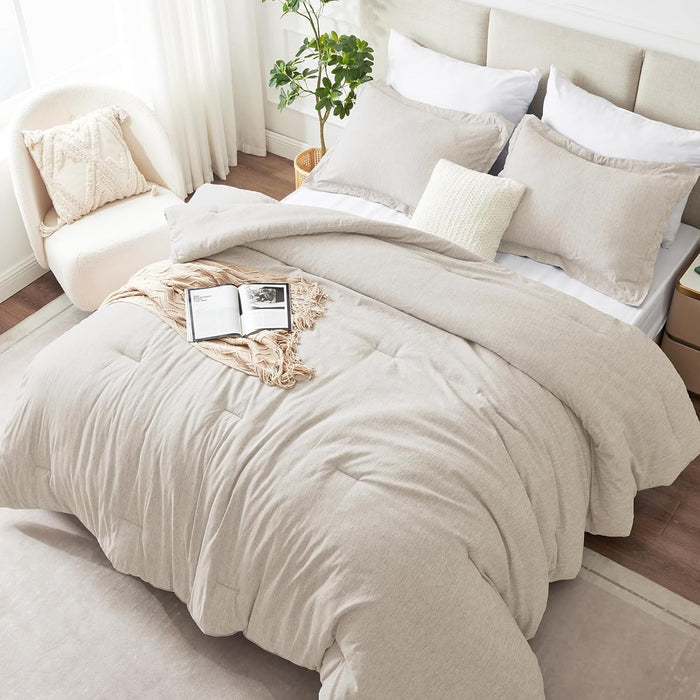 CozyLux Queen Comforter Set - 3 Pieces Light Grey Soft Luxury Cationic Dyeing Queen Comforter for All Season, Light Gray Breathable Lightweight Fluffy Bedding Sets with 1 Comforter and 2 Pillow Shams