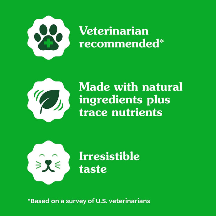 Greenies Feline Pill Pockets for Cats Natural Soft Cat Treats, Salmon Flavor, 3 oz. Pouch (85 Treats)