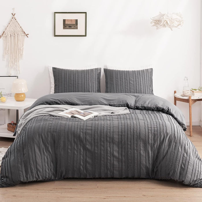 WARMDERN White Boho Duvet Cover Set Queen Size, Striped Textured Tufted Bedding Set, 3 Pcs Ultra Soft Washed Microfiber with Zipper Closure (Queen, White)