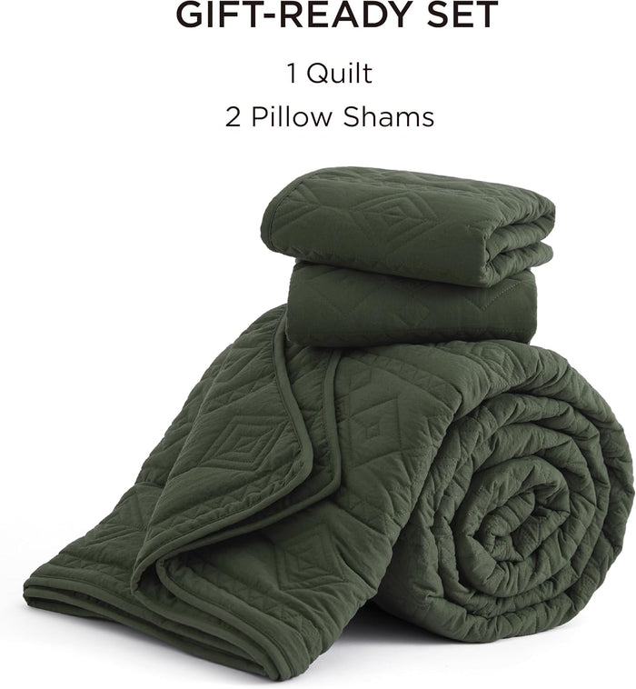 Bedsure Boho Quilt Queen Size - Lightweight Bedspread Queen Size with Geometric Stitched Pattern, Olive Green Farmhouse Soft Bedding Set Coverlet with 2 Pillow Shams for All Seasons, 90x96 inches