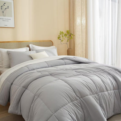 Light Grey Full Size Comforter Set for All Season 3 Pcs(1 Comforter and 2 Pillowcases),Box Stitched Brushed Microfiber Breathable Bedding Sets Soft Warm Fluffy Bed Set 80X90 Inches