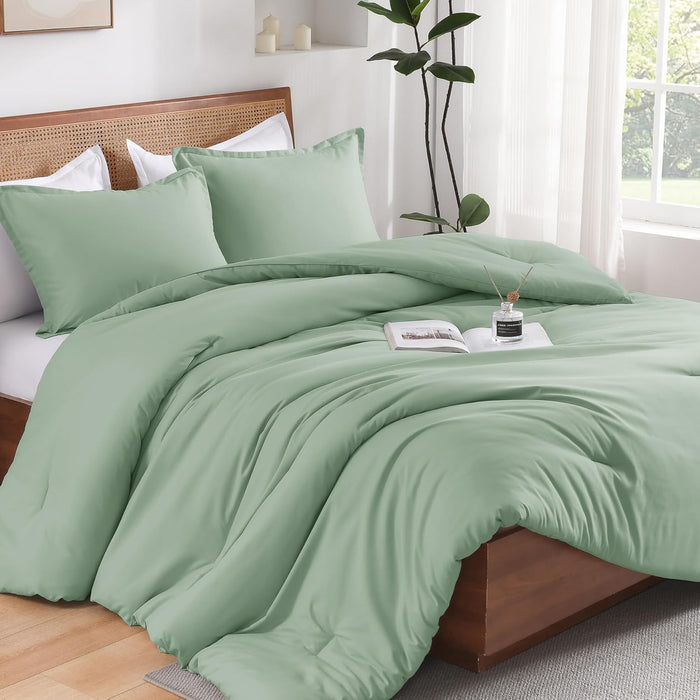 Andency Dark Emerald Green Queen Size Comforter Set, 3 Pieces Forest Hunter Green Boho Solid Bedding Sets, Soft Cozy Lightweight Down Alternative All Season Bed Set