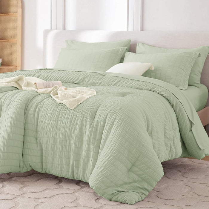 MUXHOMO 7 Pieces Queen Comforter Set, Seersucker Bed in a Bag Queen Size, All Season Luxury Bedding Set with Comforter, Flat Sheet, Fitted Sheet, Pillowcases & Shams, Pink