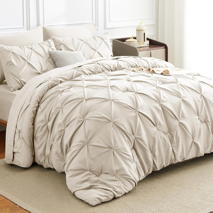 Full Comforter Set 7 Pieces Bed in A Bag Black Luxury Soft Full Size Bed Set Pintuck Pinch Pleat Bedding Sets with Comforter, Flat Sheet, Fitted Sheet and Pillowcases & Shams