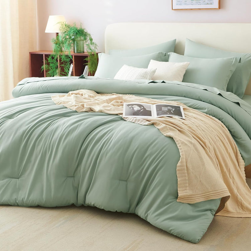 CozyLux Full Comforter Set Emerald Green, 7 Pieces Bed in a Bag Bedding Comforter Set with Sheets, All Season Boho 7PC Bed Sets with Comforter, Fitted Sheets, Flat Sheets, Pillow Shams and Pillowcases