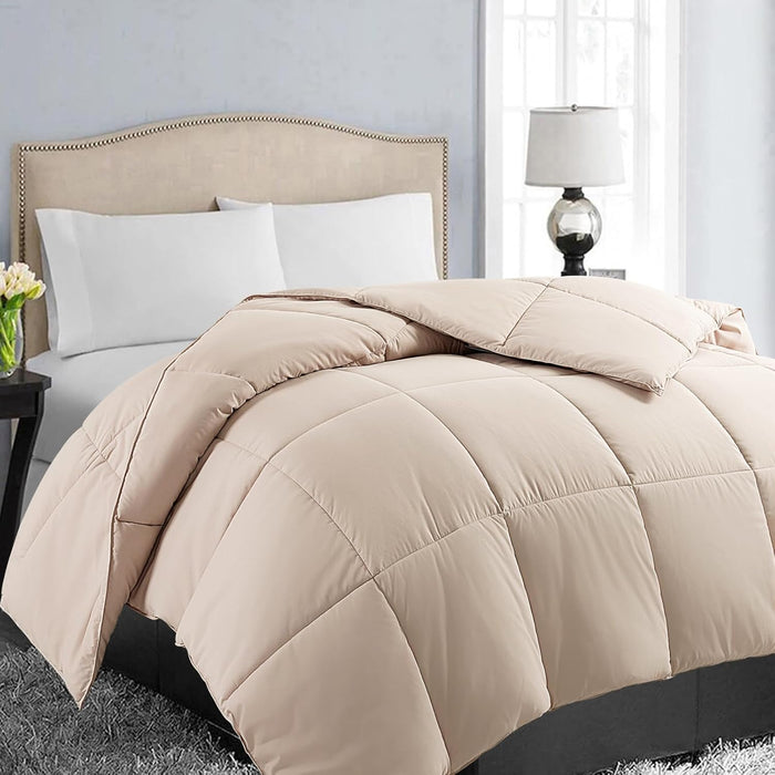 EASELAND Oversized Queen Down Alternative Comforter - Quilted Duvet Insert for All Seasons, Soft Lightweight with Corner Tabs, Summer Winter Warm Bedding, Black 98×98 Inches