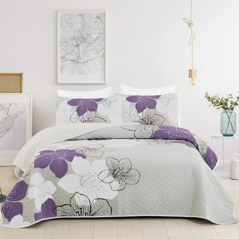 DJY 3 Pieces Quilt Set King Blue Floral Pattern Quilt Coverlet Elegant Bohemian Bedspread with 2 Pillow Shams Soft Lightweight Bedding Quilt Set for Adults (Blue, 104"x90")