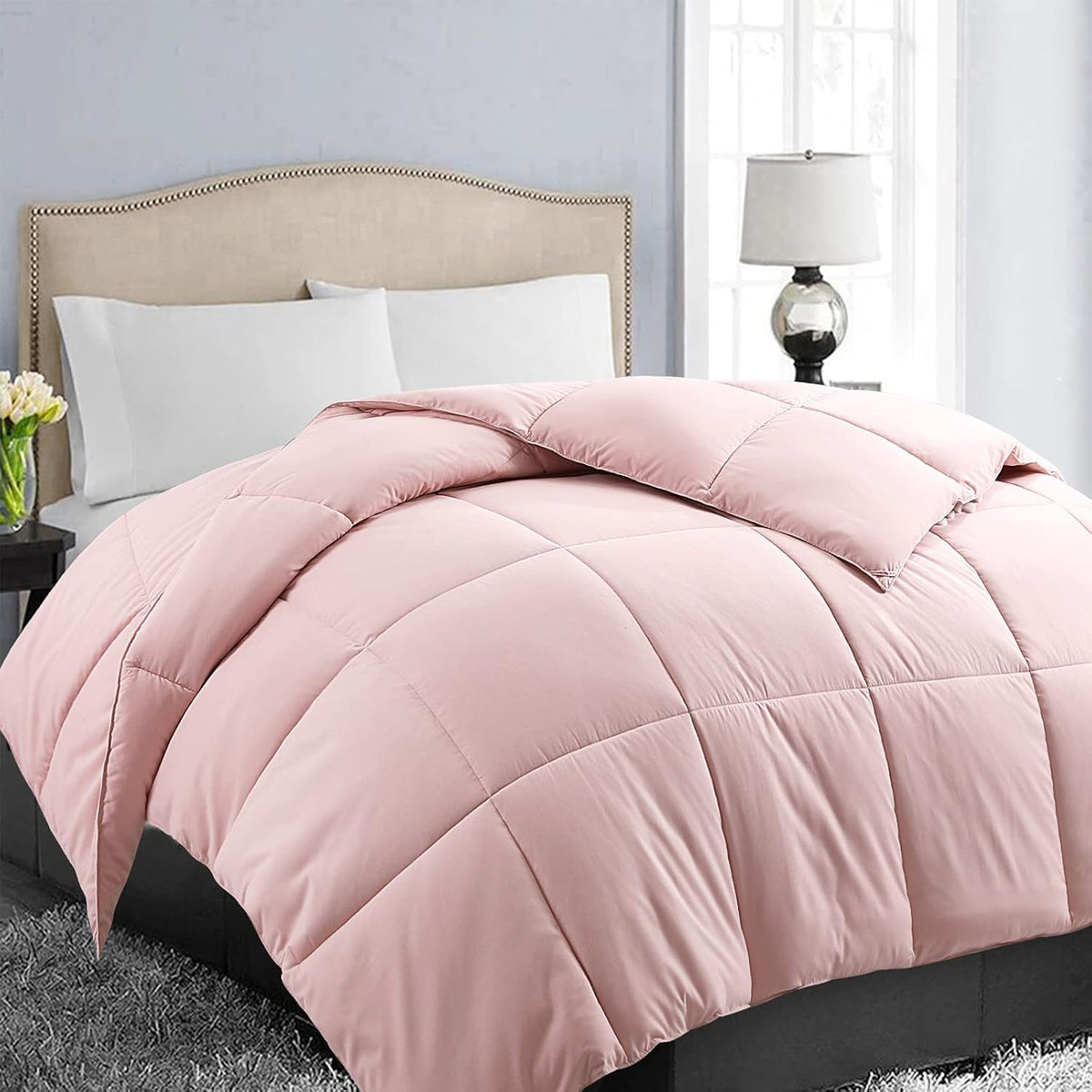 EASELAND Oversized Queen Down Alternative Comforter - Quilted Duvet Insert for All Seasons, Soft Lightweight with Corner Tabs, Summer Winter Warm Bedding, Black 98×98 Inches