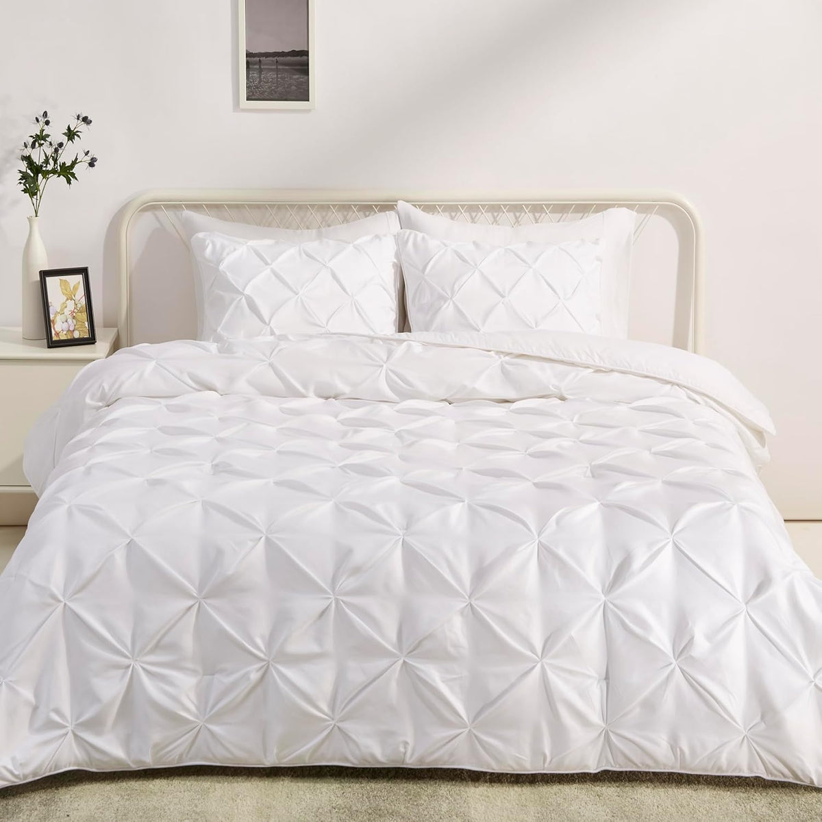 Amazon Basics Soft, Warm Down Alternative Queen Size Comforter Set, All-Season 3-Piece Bedding with Breathable Microfiber, Pinch Pleat Design, Full/Queen, Navy Blue