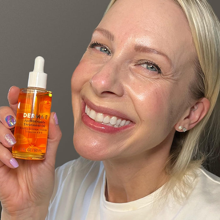 DERMA E Anti-Wrinkle Treatment Oil – Anti-Aging Face Oil with Vitamin A and Vitamin E – Fragrance Free Face and Neck Moisturizer for Youthful, Vibrant Skin, 2 oz