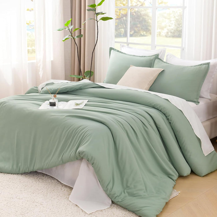Litanika White Comforter King Size, 3 Pieces Lightweight Solid Bedding Comforter Set, All Season Fluffy Bed Set (104x90In Comforter & 2 Pillowcases)