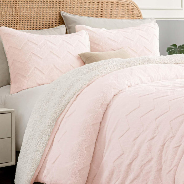 BEDELITE Fluffy Queen Comforter Set - Super Soft Sherpa Grey Comforter for Queen Size Bed, Luxury Warm Bedding Set for Winter, Fuzzy Bed Set 3 Pieces (1 Comforter, 2 Pillowcases)