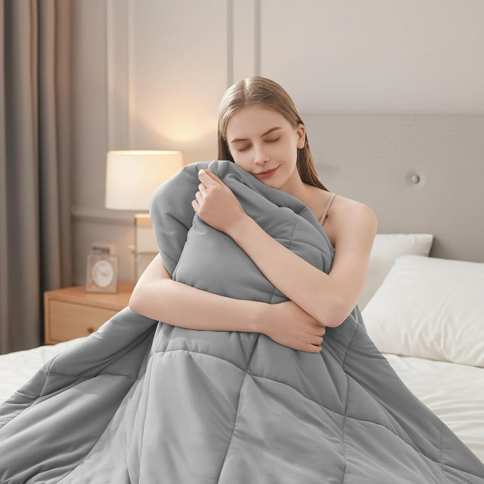 HYLEORY Queen Comforter, All Season Down Alternative Duvet Insert, Winter Warm Quilted Bed Comforter with Corner Tabs,Machine Washable, Dark Grey, 88x88 Inch