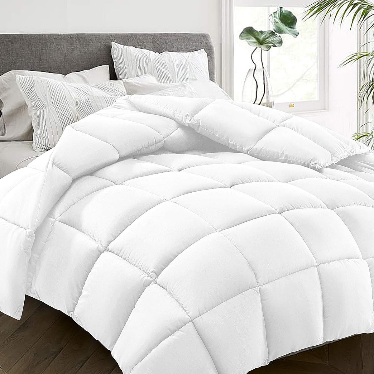 HYLEORY Queen Comforter, All Season Down Alternative Duvet Insert, Winter Warm Quilted Bed Comforter with Corner Tabs,Machine Washable, Dark Grey, 88x88 Inch