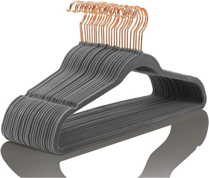 MIZGI Premium Velvet Hangers (50 Pack) Heavy Duty - Non Slip Felt Hangers - Blush Pink - Rose Gold 360 Degree Swivel Hooks,Space Saving Clothes Hanger,Durable Strong Hanger for Suits,Coats,Dress
