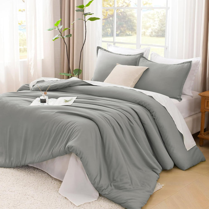 Litanika White Comforter King Size, 3 Pieces Lightweight Solid Bedding Comforter Set, All Season Fluffy Bed Set (104x90In Comforter & 2 Pillowcases)