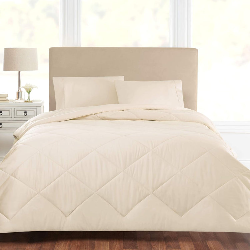 Sleepletics Celliant Performance Comforter, Down Alternative, Premium Luxury Bedding, Soft & Cozy, Promotes Better Sleep, Diamond Stitch Design (Chalk, Full/Queen)