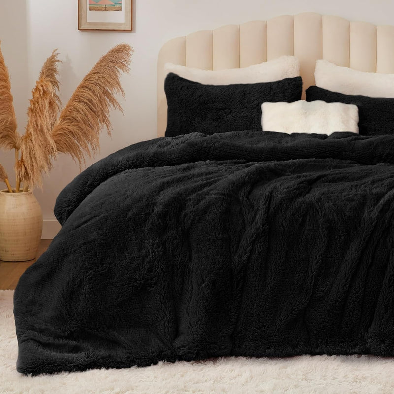 BEDELITE White Fluffy Comforter Set King Size, Fuzzy Faux Fur Comforter Bedding Set, Ultra Soft and Warm Winter Shaggy Bed Set (1 Comforter & 2 Pillowcases) as Gifts for Women