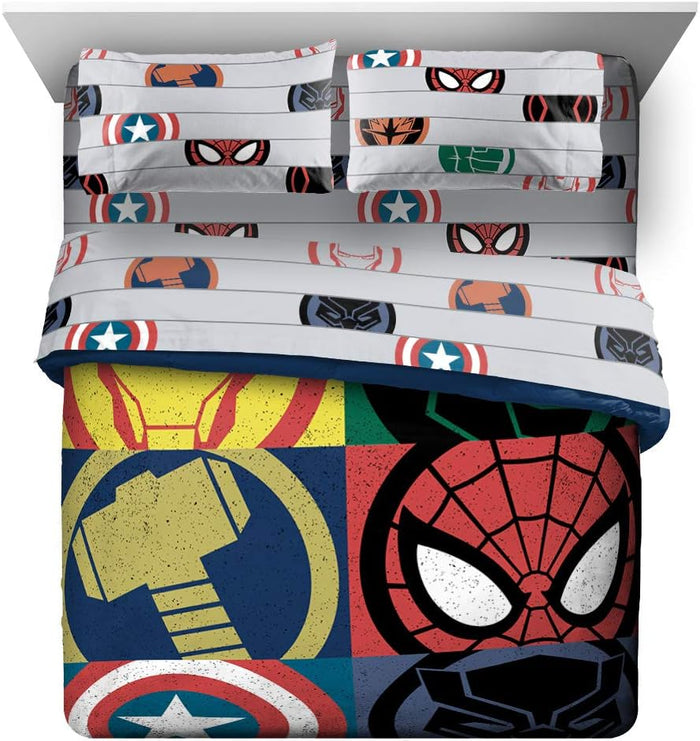 Jay Franco Minecraft Daytime 5 Piece Twin Bed Set - Includes Comforter & Sheet Set - Bedding Features Alex and Steve - Super Soft Fade Resistant Microfiber - (Official Minecraft Product)