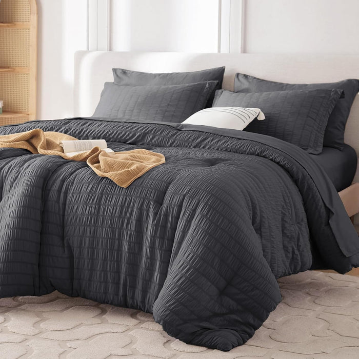 MUXHOMO 7 Pieces Queen Comforter Set, Seersucker Bed in a Bag Queen Size, All Season Luxury Bedding Set with Comforter, Flat Sheet, Fitted Sheet, Pillowcases & Shams, Pink