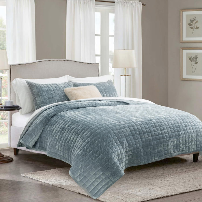 RECYCO Luxury Velvet Quilt Set King Size Bedding Sets, Ultra Soft Velvet Comforter Set, Lightweight Channel Box Stitch Oversized Bedspread Coverlet for All Season, with 2 Shams, Beige