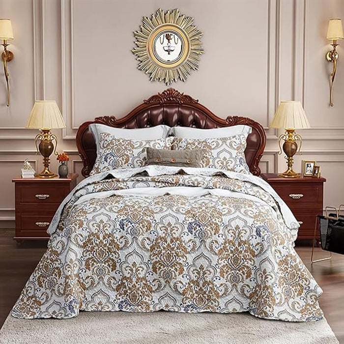 CHIXIN Christmas Oversized Bedspread King Size, Santa Claus Pattern Bedding Quilt, Rustic Lodge Plaid Patchwork Coverlet Set, Lightweight & Soft Microfiber, 3 Piece, King/Cal King