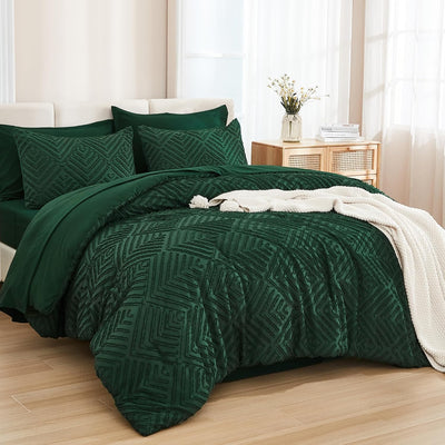 Andency Queen Comforter Set 7 Piece Dark Emerald Green - Bed in a Bag Queen Boho Lightweight Fluffy Tufted Bedding Sets with Comforter, Sheets, Pillowcases & Shams