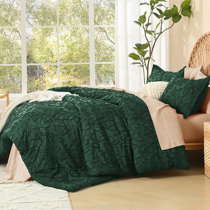 Litanika Queen Size Comforter Set Emerald Green, 3 Piece Dark Green Boho Tufted Bedding, Forest Green Fluffy Farmhouse Bed Set for All Season with 2 Leaf Pattern Pillowcases（90x90In）