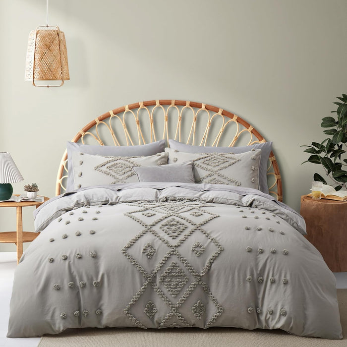 Oli Anderson Tufted Duvet Cover Queen Size, Soft and Lightweight Duvet Covers Set for All Seasons, 3 Pieces Boho Embroidery Shabby Chic Bedding Set (Pumpkin Brown, Queen, 90"×90")