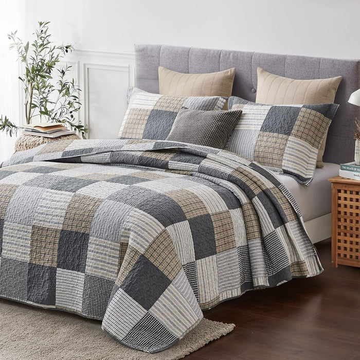 PANGUSHAN 100% Cotton Quilt Set King Size,Patchwork Plaid Bedding Bedspreads,Farmhouse Lightweight Comforter Reversible Quilt,White/Gray/Grey/Tan/Black/Cream Bed Spread King,3 Pieces