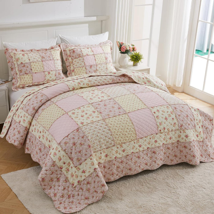 Cozyholy Queen Size Quilt Set 3-Piece, 100% Cotton Patchwork Quilt, Pink Floral Reversible Shabby Chic Bedding Bedspread for All Season, Soft Quilted Blanket with 2 Pillow Shams Machine Washable