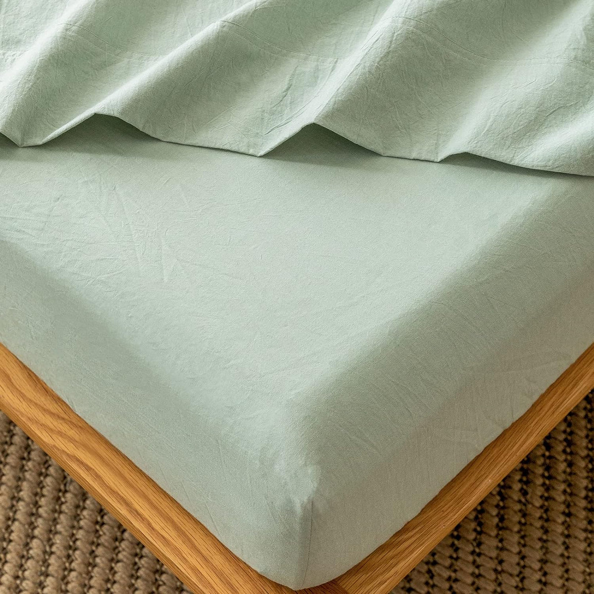 MooMee Fitted Bottom Sheet Only 100% Washed Cotton Linen Like Textured Breathable Durable Soft Comfy Deep Pocket Fits Mattress up to 17" (White Dark Grey Wide Stripes, Queen)