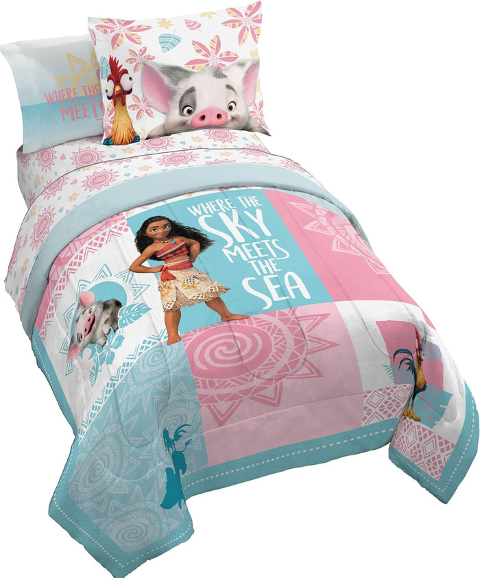 Jay Franco Minecraft Daytime 5 Piece Twin Bed Set - Includes Comforter & Sheet Set - Bedding Features Alex and Steve - Super Soft Fade Resistant Microfiber - (Official Minecraft Product)