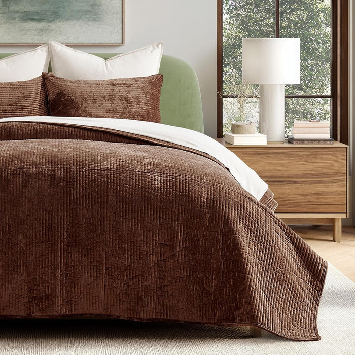 EVERGRACE Velvet Quilt Set King Size, Luxurious Soft Quilted Bedding Sets, Lightweight Velvet Comforter for All Season, Striped Channel Bedspread Coverlet with 2 Shams, Terracotta Clay
