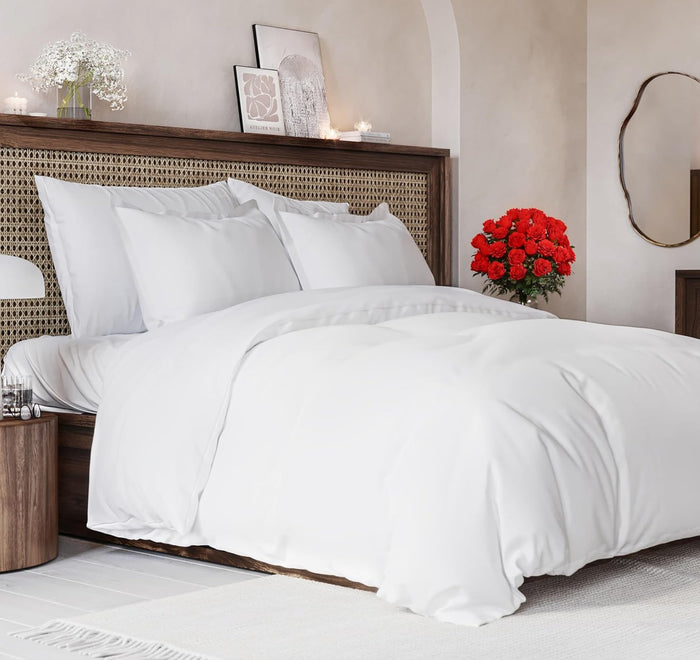 Duvet Cover King Size Set - Extra Soft King Size Duvet Cover 104 x 90 with 2 Pillow Shams - Hotel Luxury, Easy Care and Fade Free with Zipper Closures & Ties - Comfy, Breathable Bedding Set (White)