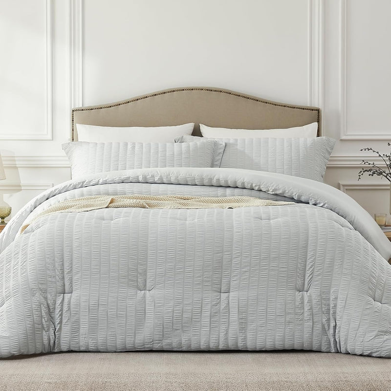 White Queen Comforter Set - 3 Pieces Seersucker Lightweight Bedding Comforter Sets (1 Soft Fluffy Comforter & 2 Pillowcases) - All Seasons Cozy Modern Bed Sets
