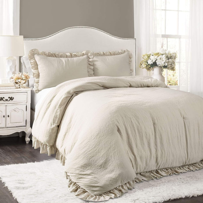 Lush Decor Reyna Ruffle Comforter Set - 3 Piece Cozy Ruffled Bedding Set - Timeless Elegance and Comfort for Bedroom - California King, Wheat