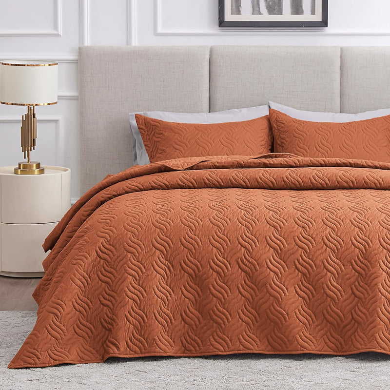 Love's cabin King Size Quilt Set Blue Bedspreads - Soft Bed Summer Lightweight Bedspread Comforter - Modern Style Coin Pattern Coverlet for All Season - 3 Pieces (1 Quilt, 2 Pillow Shams)