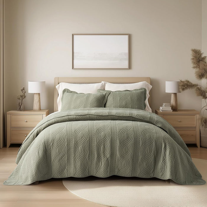 EVERGRACE 100% Cotton Paisley Quilt Set, King Size 3 Piece Set – Prewashed Lightweight Bedspread with 2 Shams, Soft & Breathable Matelasse Coverlet for All-Season Comfort, Olive Green