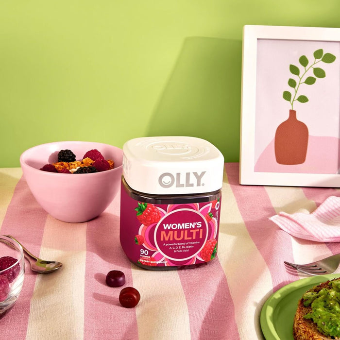 Olly Women's Multivitamin Gummy, B Vitamins, Vitamin A, C, D & E, Supports a Healthy Immune System, Bone Health & Fills Nutritional Gaps -  Berry, 90 Count