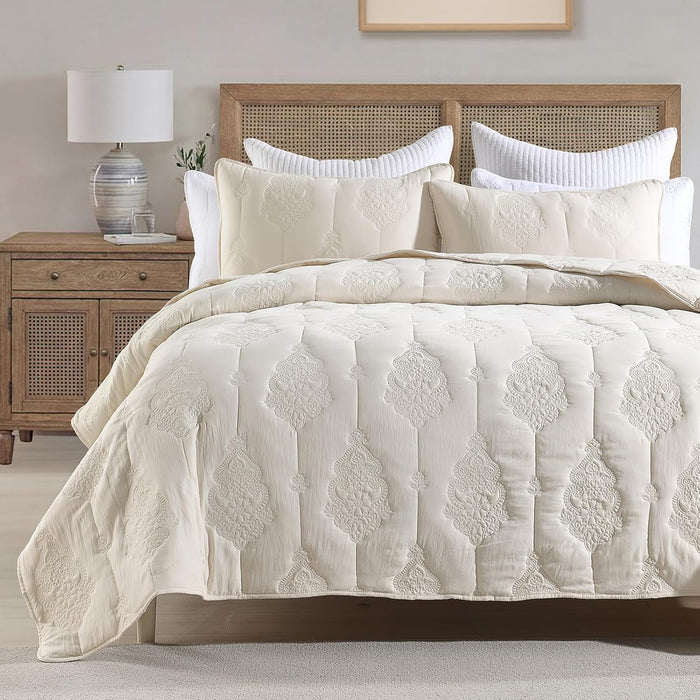 HORIMOTE HOME Beige Ruffled Quilt King Size, Stone-Washed Microfiber Lightweight Crinkled Farmhouse Rustic Shabby Chic Bedding Set, 3 Pieces Reversible Bedspread with Pillow Shams for All Season