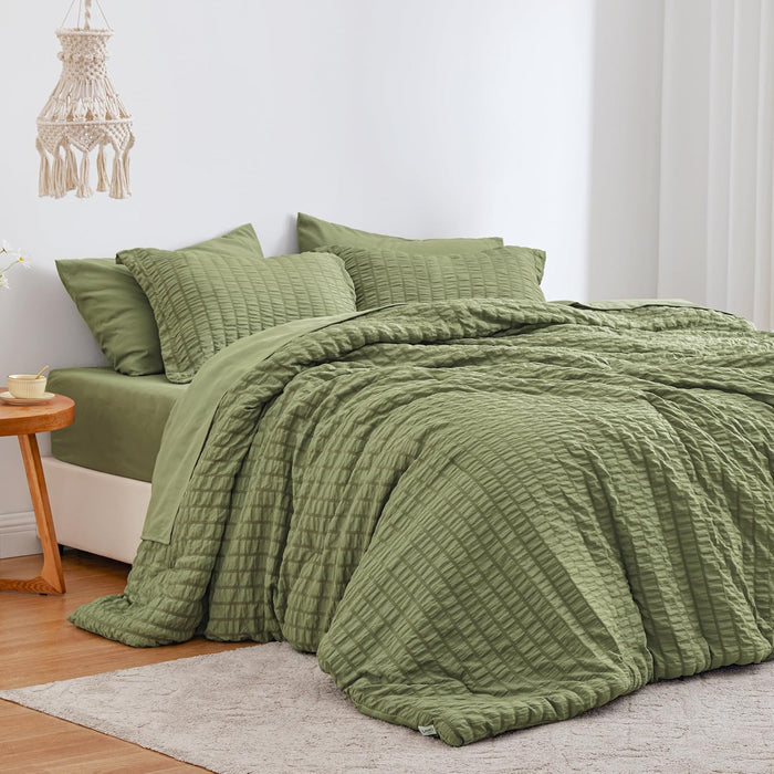 Love's cabin Seersucker Dark Grey Queen Comforter Set 7 Pieces, All Season Bedding Set, Queen Bed in a Bag Comforter Set with Comforter, Flat Sheet, Fitted Sheet, Pillowcase and Pillow Sham