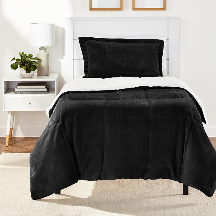 Amazon Basics 3 Piece Bedding Set, Micromink Sherpa, Ultra-Soft, Warm All Season Comforter, Full/Queen, Navy Blue, Solid