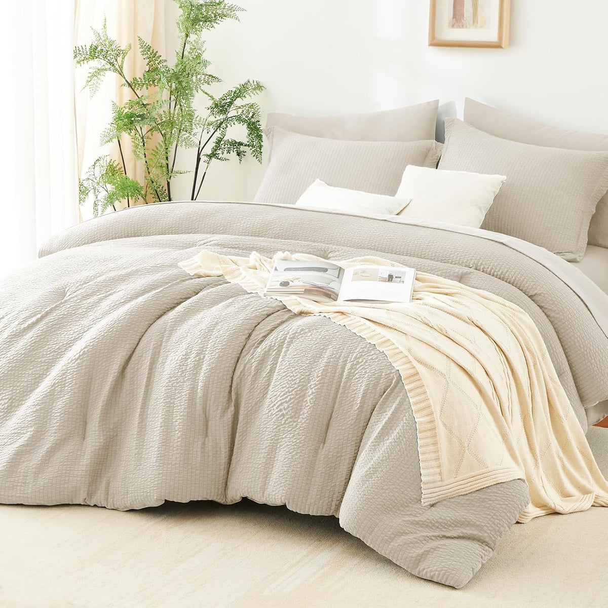 CozyLux King Size Comforter Set Emerald Green - 7 Pieces Striped Seersucker Bed in a Bag, Soft Lightweight Boho Bedding Set with All Season Comforters King Size, Sheets, Pillowcases & Shams