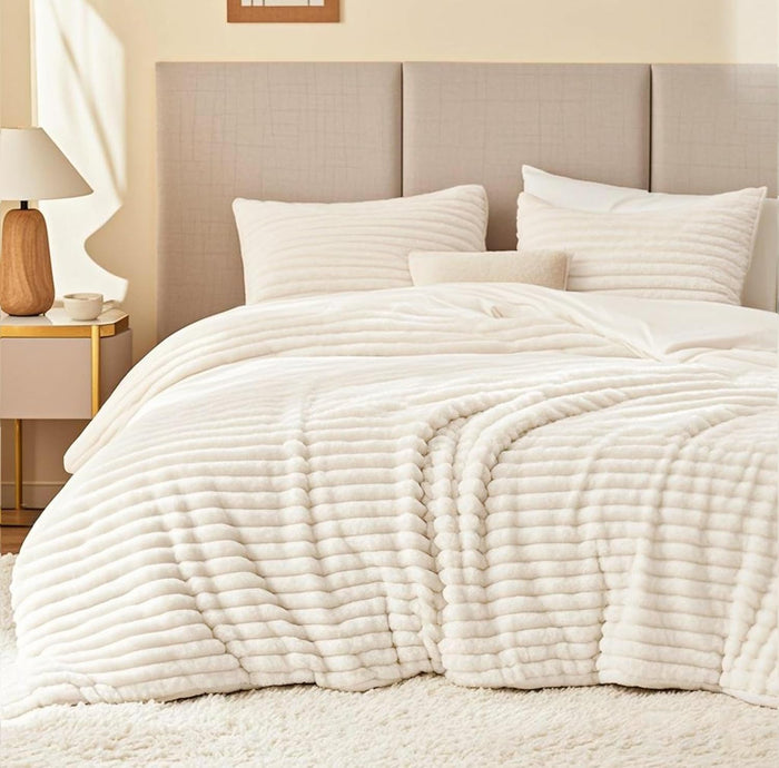 EXQ Home Fluffy Comforter Set Queen Size - Super Soft Faux Fur Stripe Jacquard Comforter 3 Pieces, Black Fleece Bedding Set,Winter Warm Bed Set,1 Comforter with 2 Pillowcases